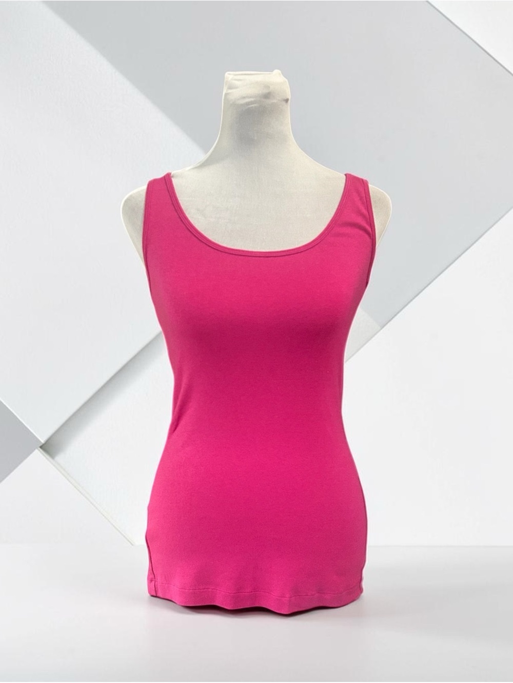 Apt. 9 Essentials pink tank top in XS